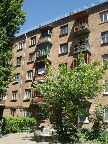 Киев, Татарская ул., 2В