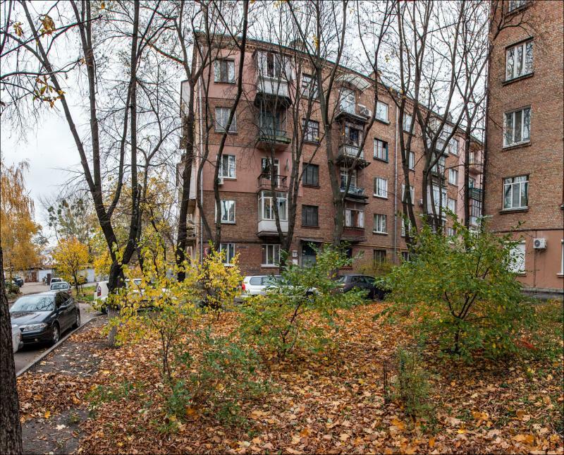 Киев, Татарская ул., 2В