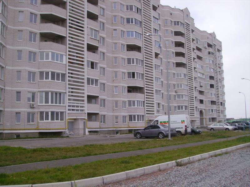 Киев, Тепличная ул., 38