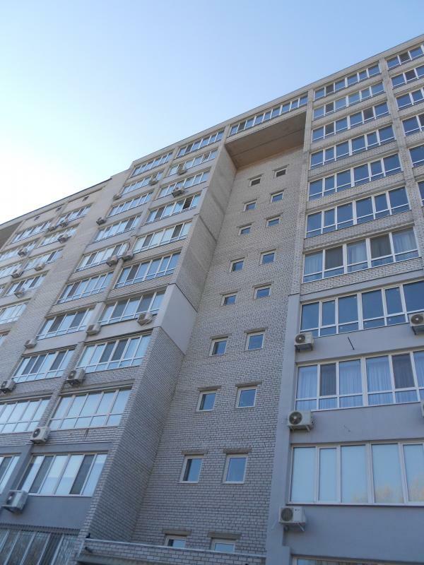 Продаж 4-кімнатної квартири 154 м², Любарського пров., 4