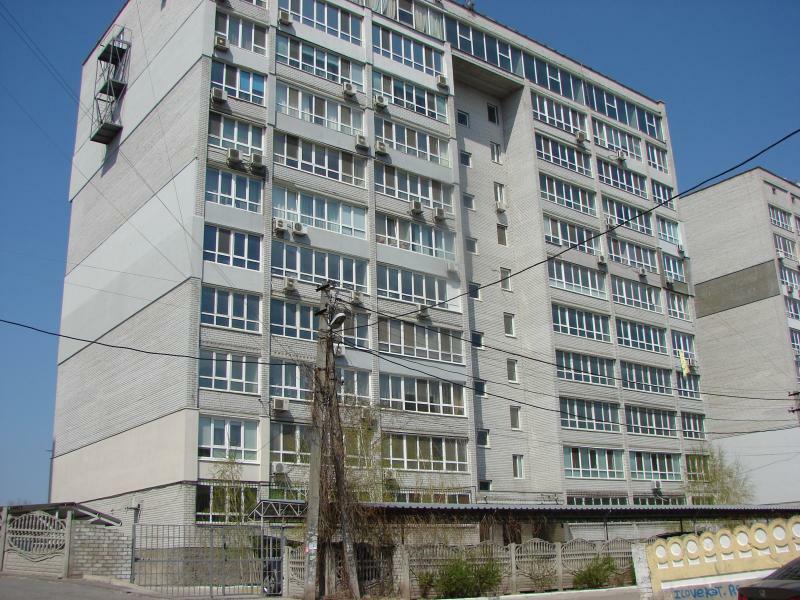 Дніпро, Любарського пров., 4