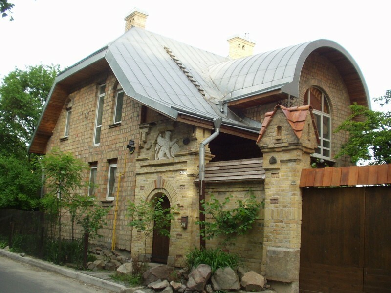 Київ, Олегівська вул., 43А