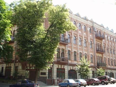 Продаж 5-кімнатної квартири 304.5 м², Ольгінська вул., 2/1