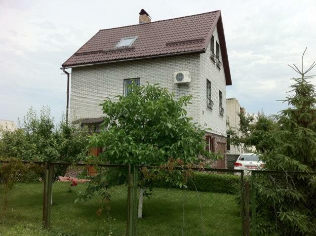 Киев, Осокорская ул., 16Б