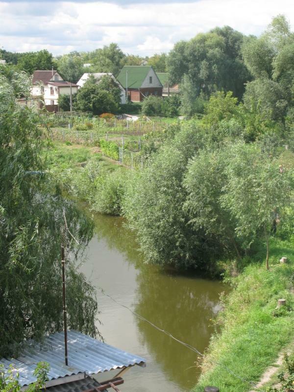 Киев, Осокорская ул., 7
