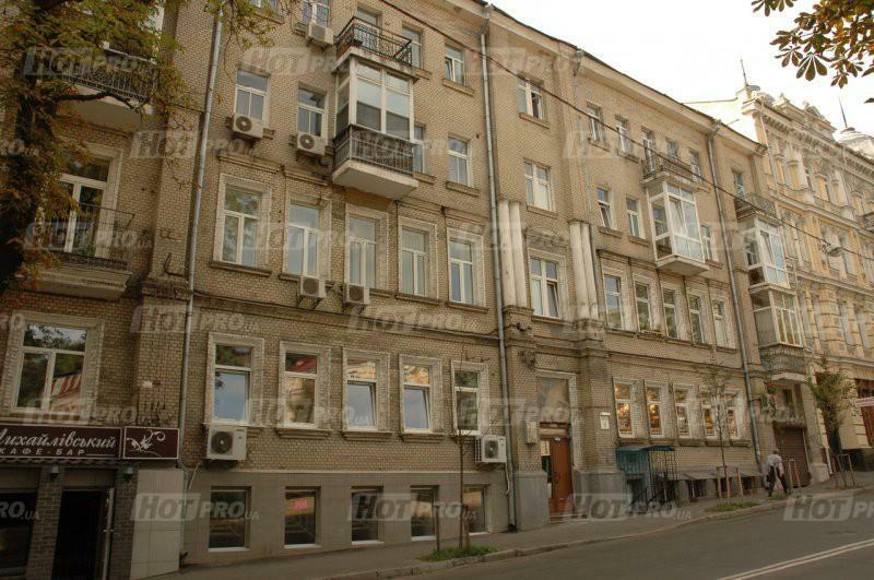 Киев, Михайловская ул., 9
