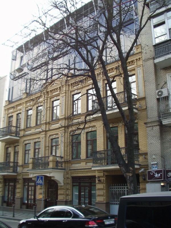 Оренда офісу 464 м², Михайлівська вул., 7