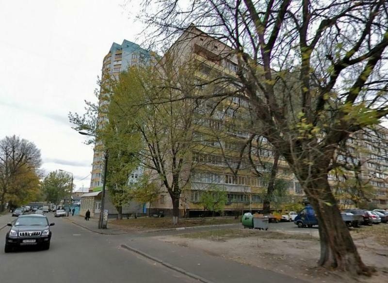 Київ, Котельникова вул., 3