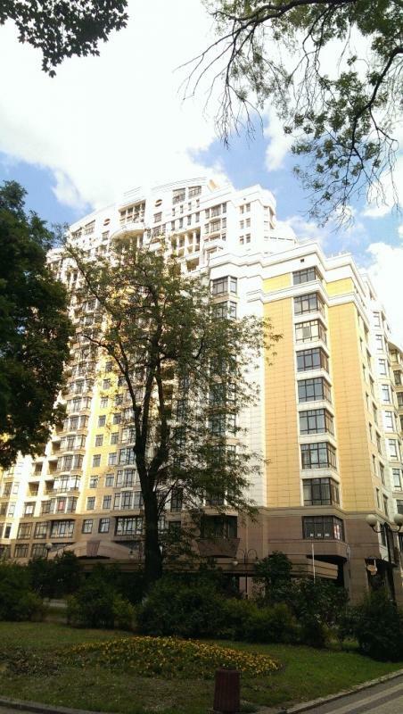 Продажа 265 м², Михаила Грушевского ул., 9А