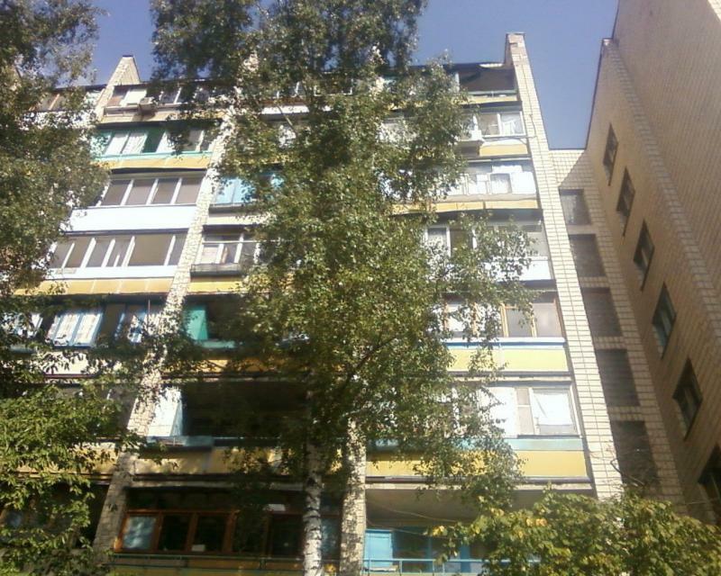 Киев, Михаила Котельникова ул., 80
