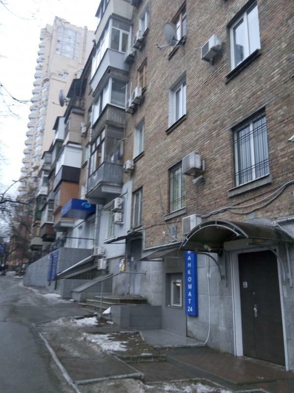 Киев, Митрополита Василия Липковского ул., 16