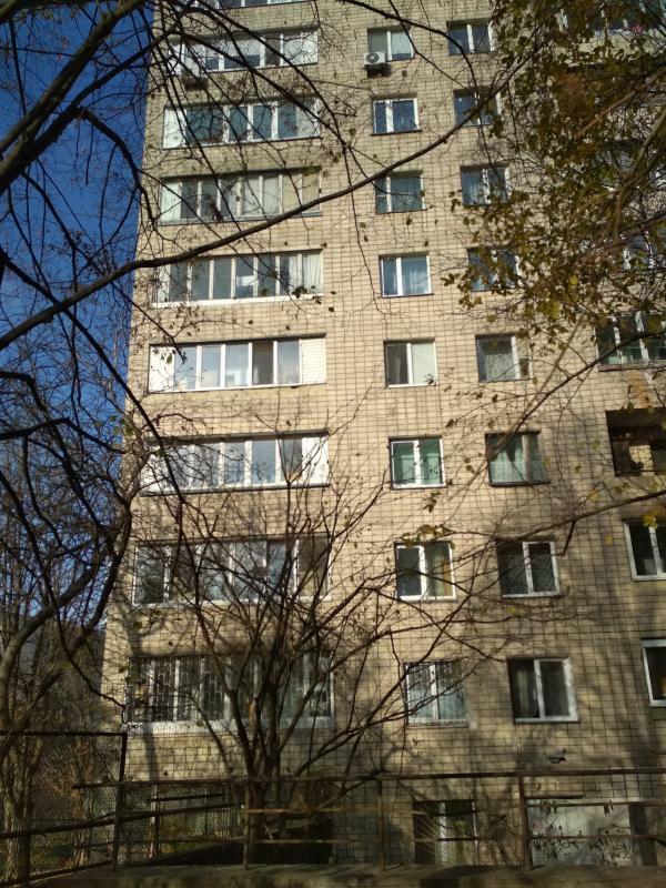 Киев, Мичурина ул., 4