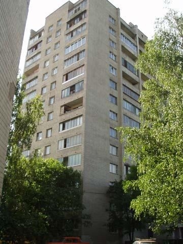 Киев, Мичурина ул., 4