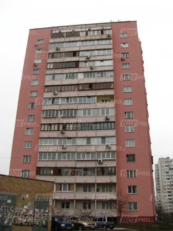 Киев, Михаила Гришко ул., 8Б