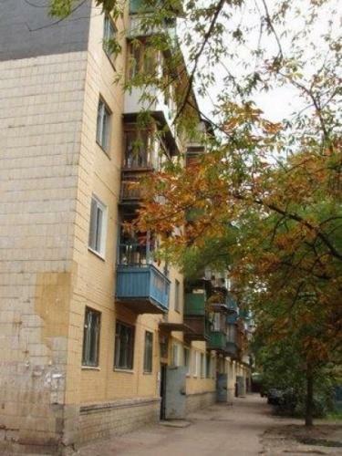 Київ, Миру вул., 9