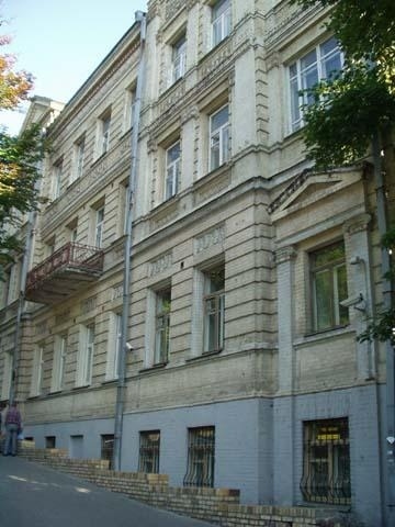 Київ, Михайла Грушевського вул., 10