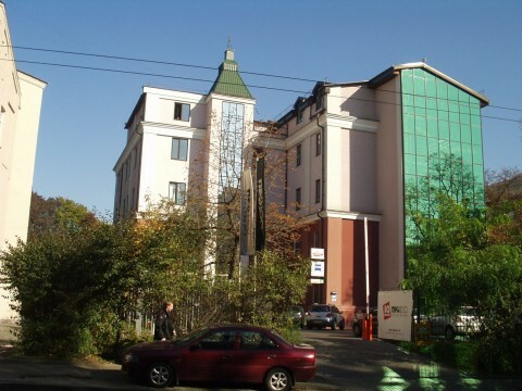 Київ, Герцена вул., 10