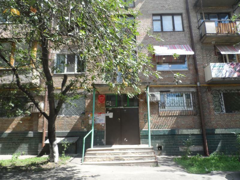 Киев, Дмитриевская ул., 3/7