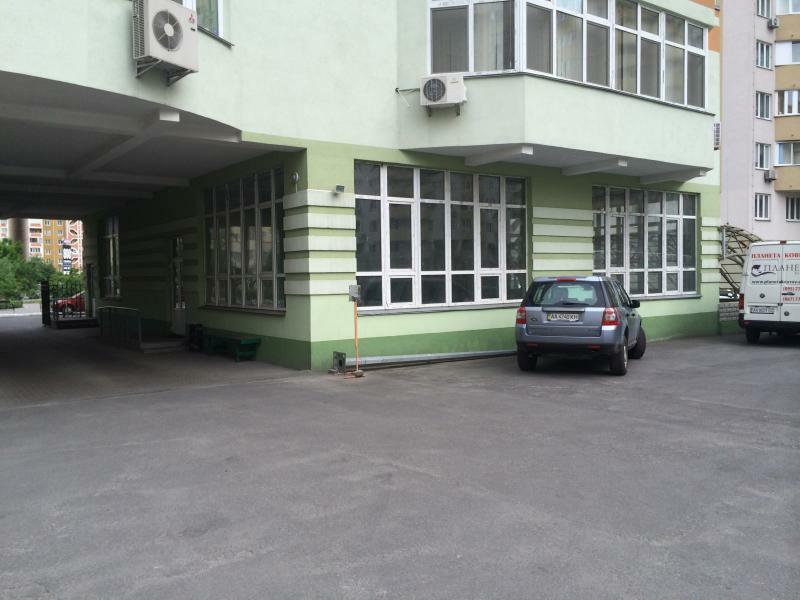 Киев, Днепровская наб., 25Б