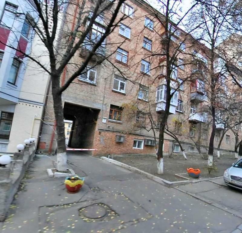 Киев, Паньковская ул., 6