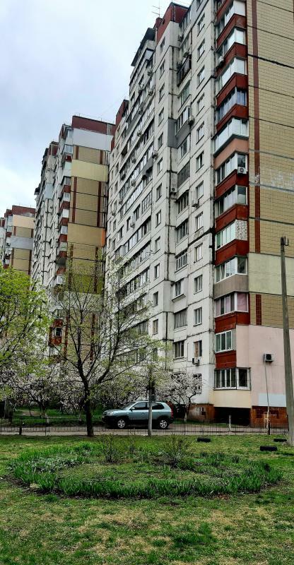 Киев, Оноре Де Бальзака ул., 8В