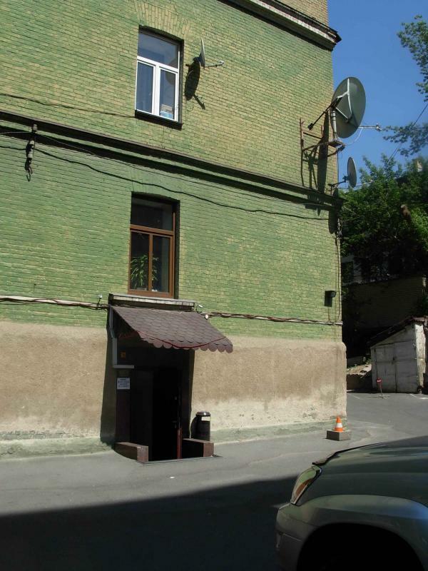 Київ, Паньковська вул., 25