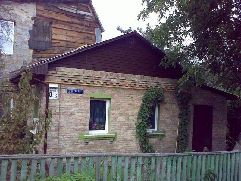 Киев, Парковая ул., 8/6