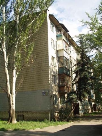 Киев, Перова бул., 24Б