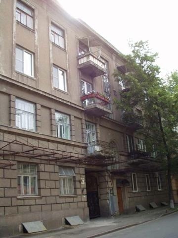 Киев, Рейтарская ул., 11
