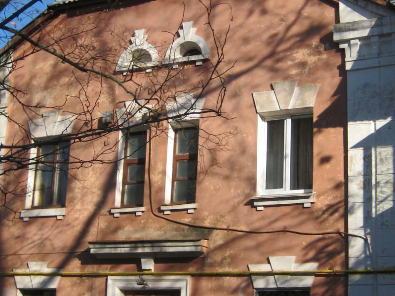 Київ, Юрія Литвинського вул., 64/16