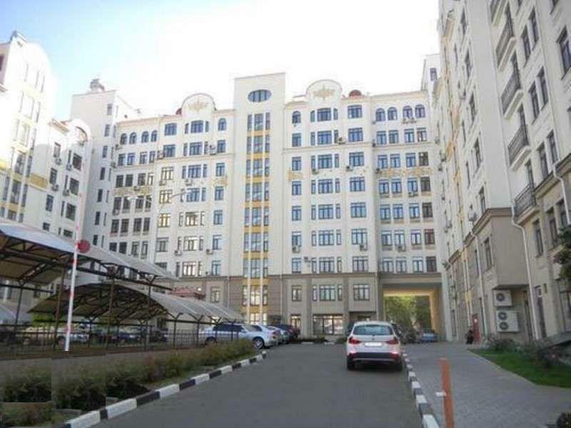 Киев, Генерала Авдеенко ул., 10