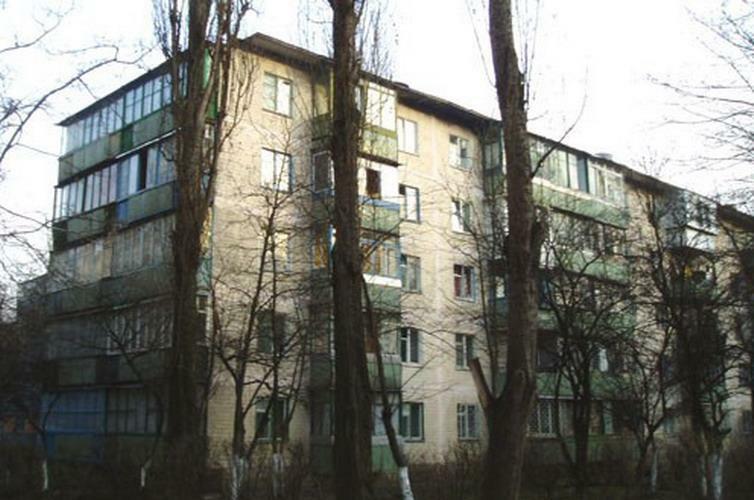 Киев, Героев Севастополя ул., 10Б