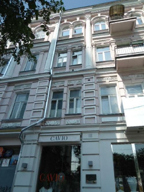 Київ, Велика Васильківська вул., 56