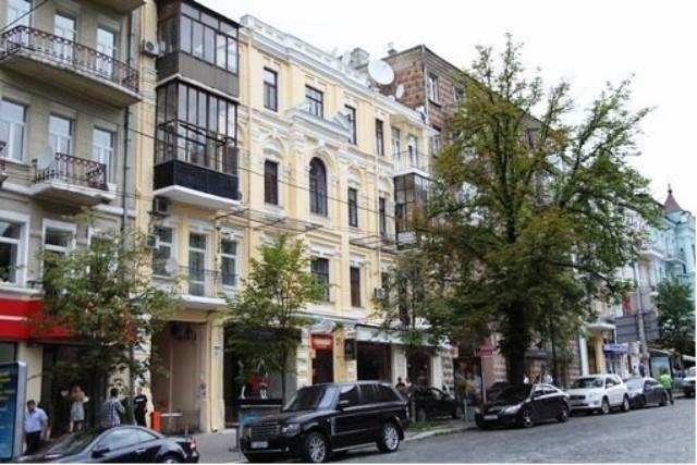 Київ, Велика Васильківська вул., 38