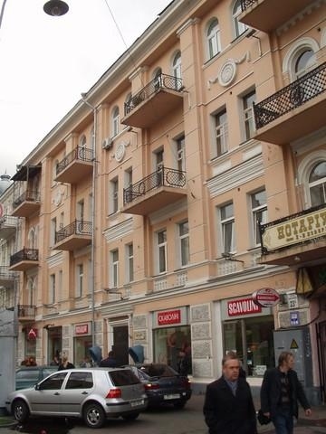 Киев, Большая Васильковская ул., 23А
