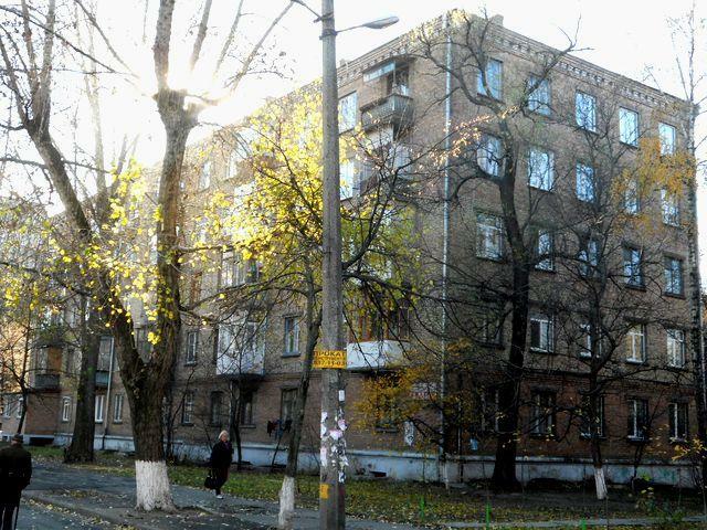 Киев, Кулибина ул., 4/2