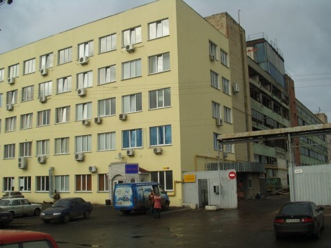 Київ, Куренівська вул., 18