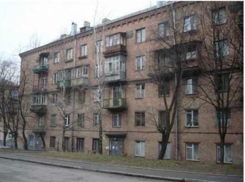 Киев, Кустанайская ул., 4