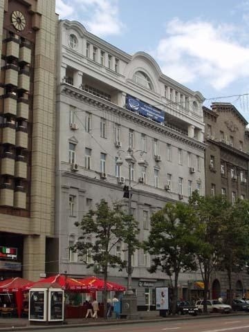 Аренда помещения свободного назначения 225 м², Крещатик ул., 12