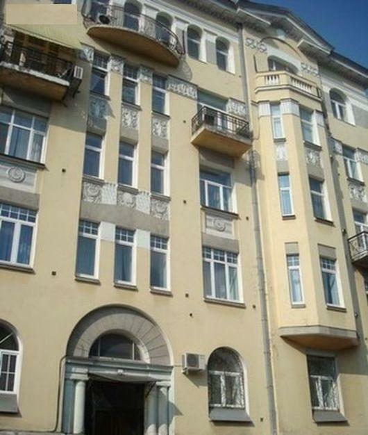 Продажа 5-комнатной квартиры 136.2 м², Круглоуниверситетская ул., 7