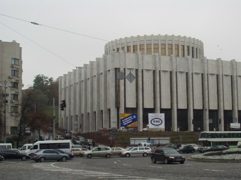 Київ, Хрещатик вул., 2