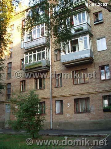 Киев, Кустанайская ул., 2