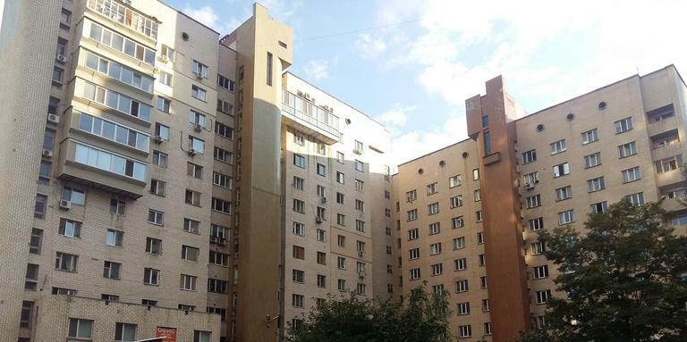 Київ, Миколи Голего вул., 7Б