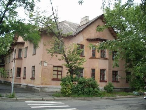 Киев, Юрия Поправки ул., 8/26
