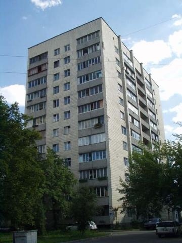 Киев, Космическая ул., 6