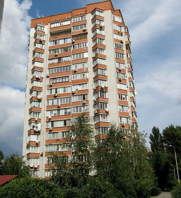 Киев, Красноткацкая ул., 18Б