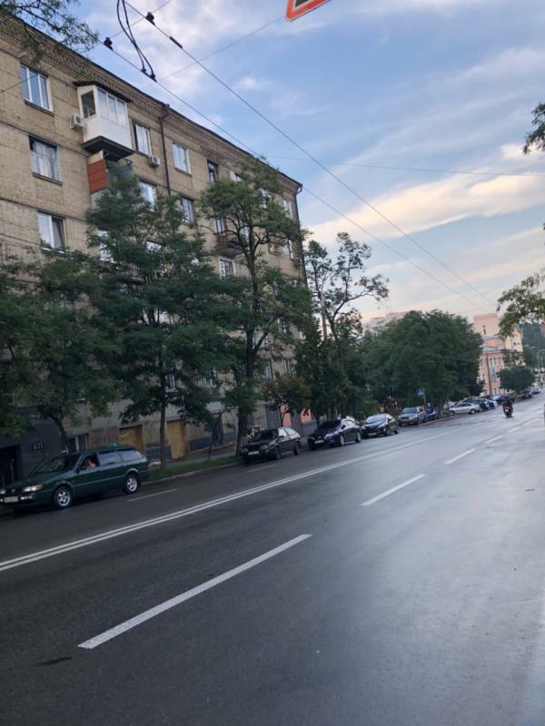 Киев, Зверинецкая ул., 9