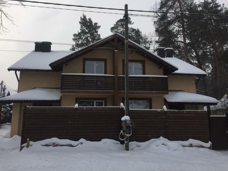 Киевская обл., Бучанский район, г. Ирпень, Давыдчука ул., 51