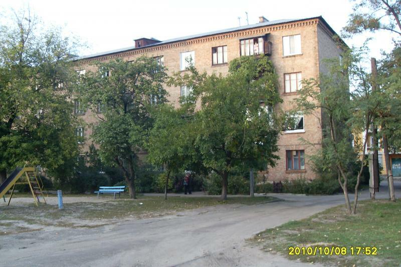 Киев, Макаренко ул., 3