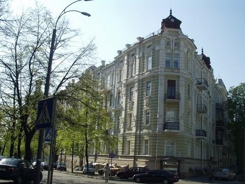 Киев, Лютеранская ул., 28/19